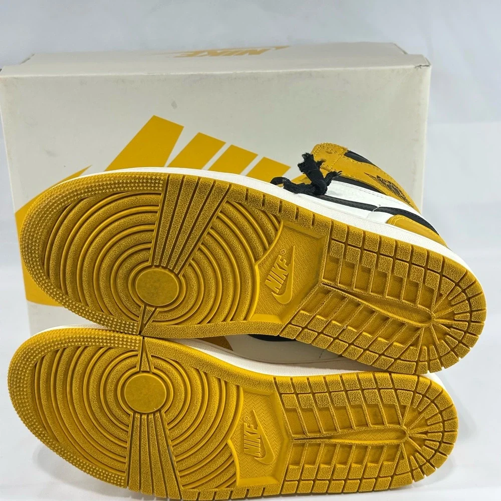 #113 Air Jordan 1 Retro High OG Yellow Ochre Men's shoes Size 7.5 DZ5485 701
